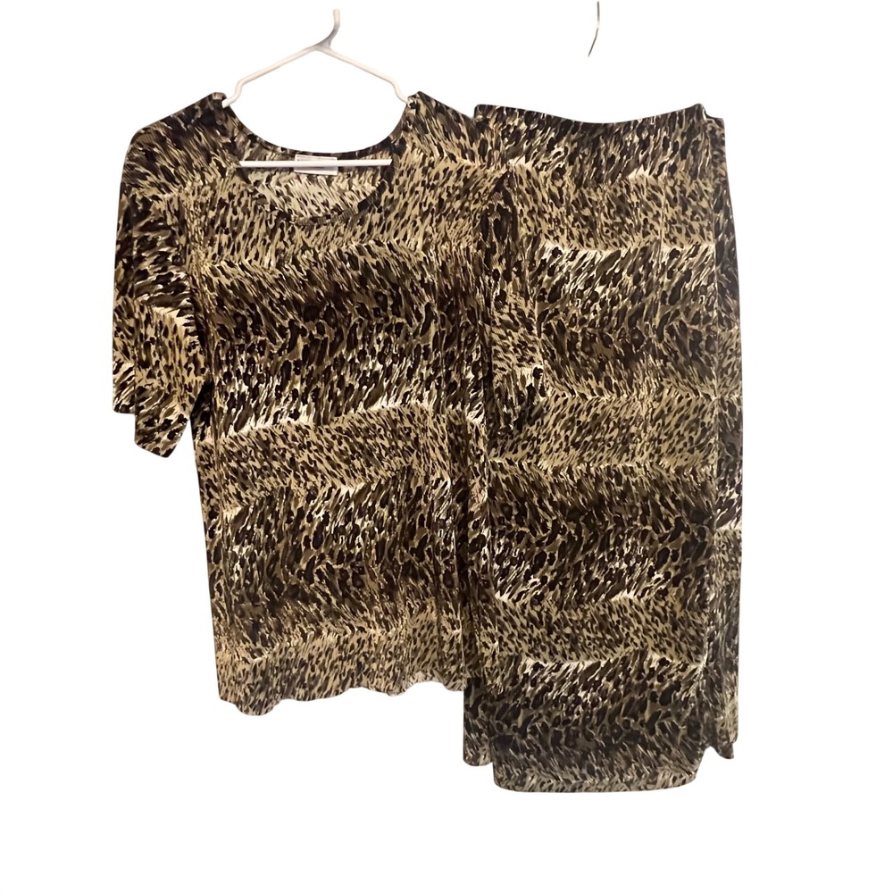 Ninety Woman Animal Print Pleated 2 Piece Set Top & Skirt Brown Plus 1X USA